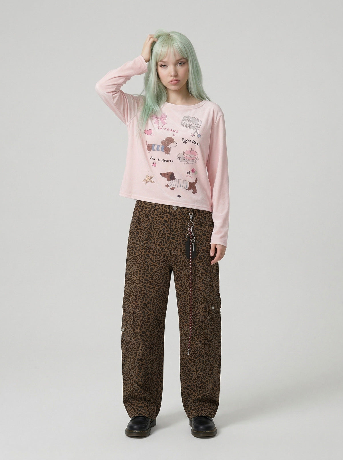 DAXUEN Dachshund graphic long sleeve top — model photo
