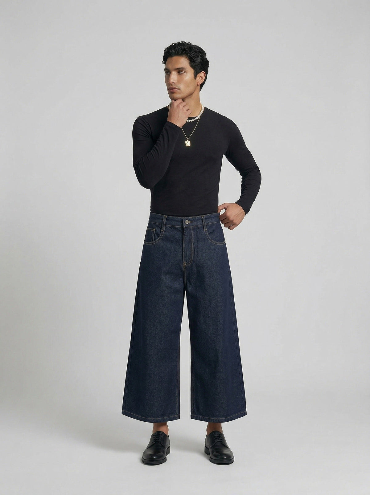 DAXUEN Dark indigo blue wide-leg cropped denim culottes — model photo