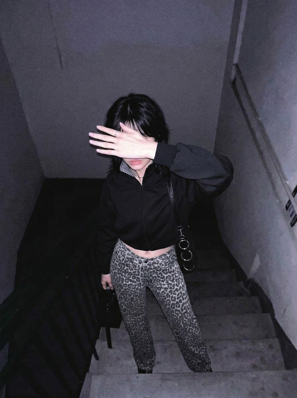 DAXUEN Deconstructed bomber jacket with ribbed cuffs and collar — model photo