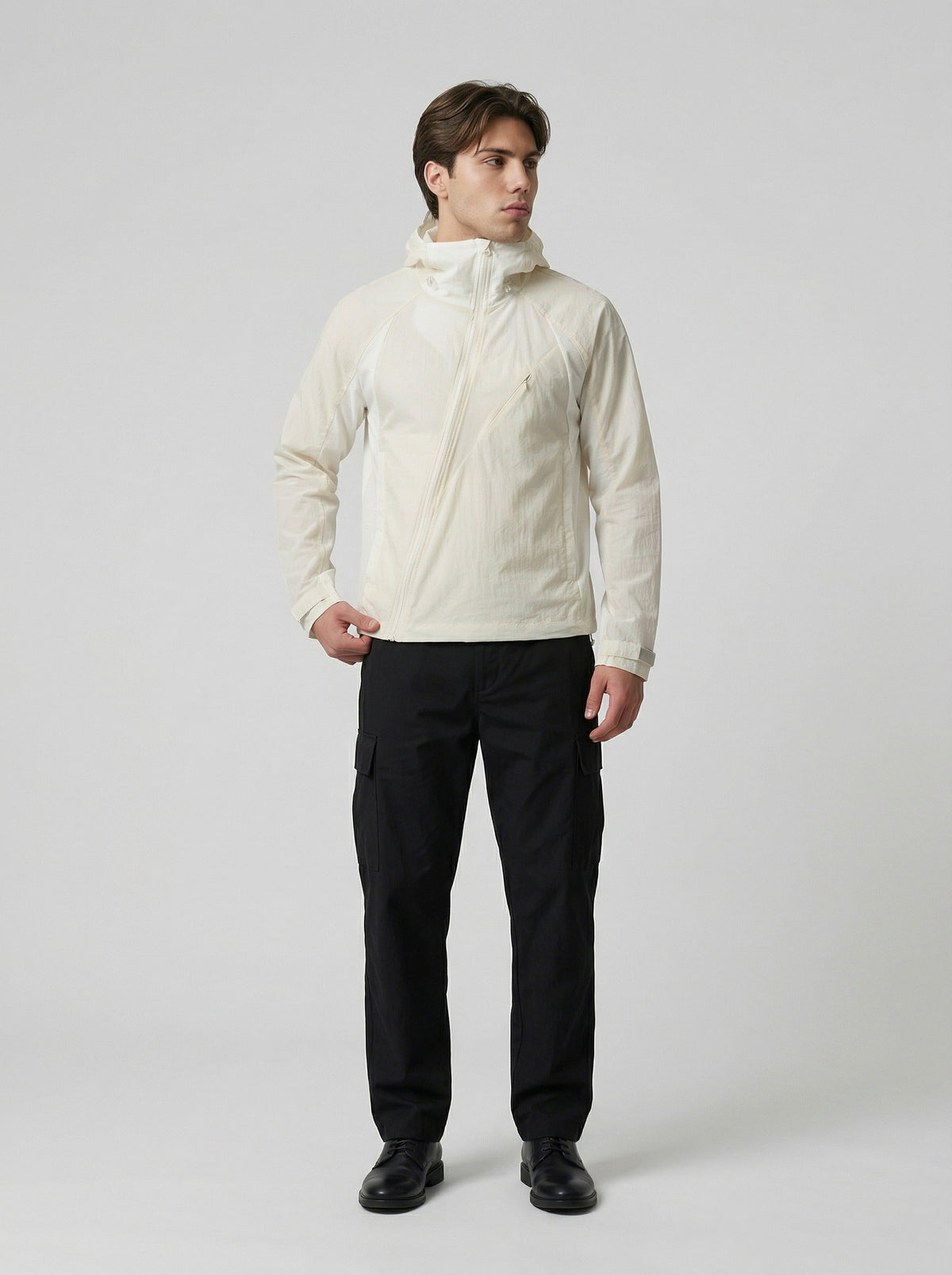 DAXUEN Lightweight hooded jacket with diagonal zipper — model photo