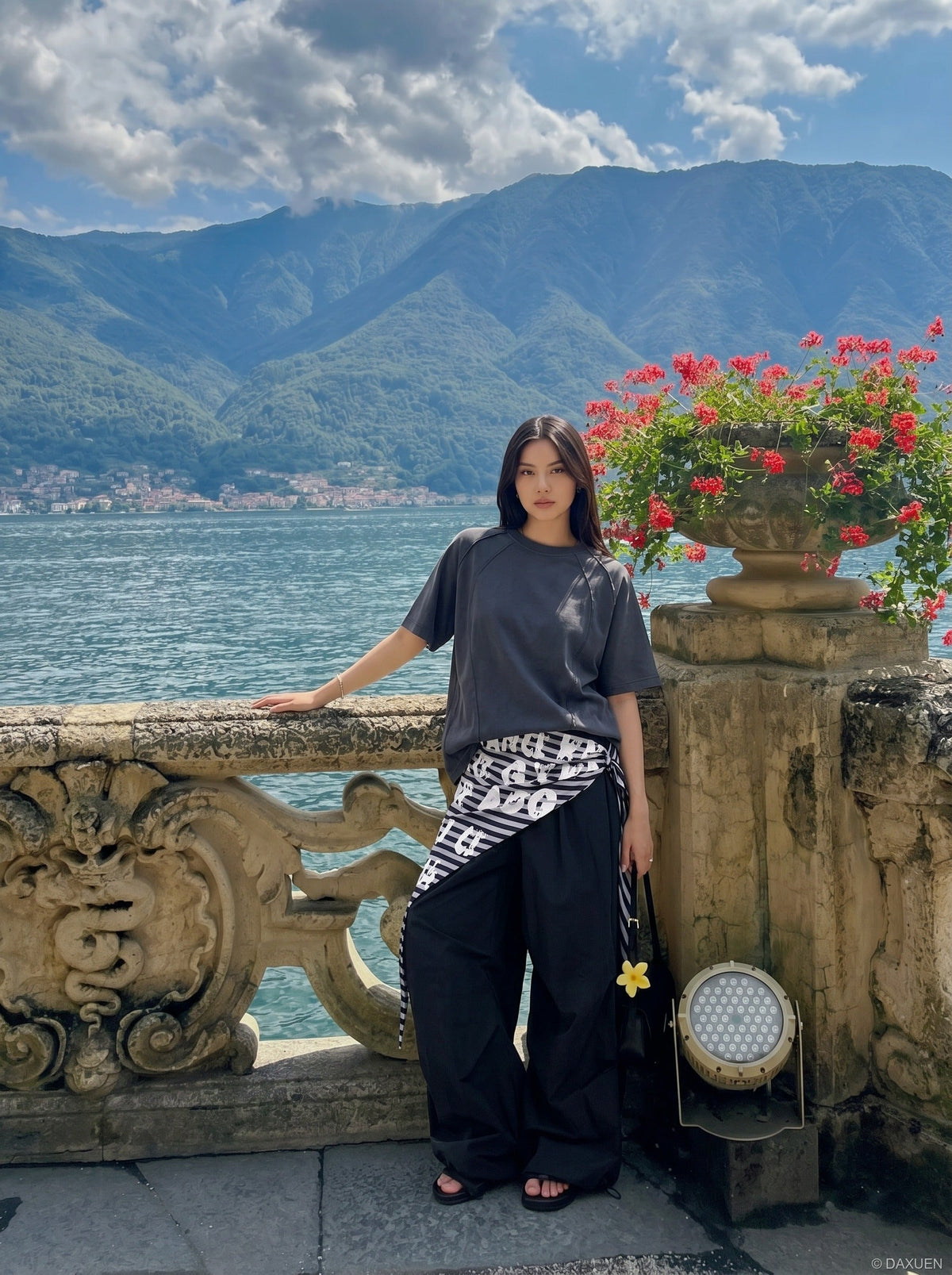 DAXUEN Deconstructed seam short sleeve t-shirt — model photo