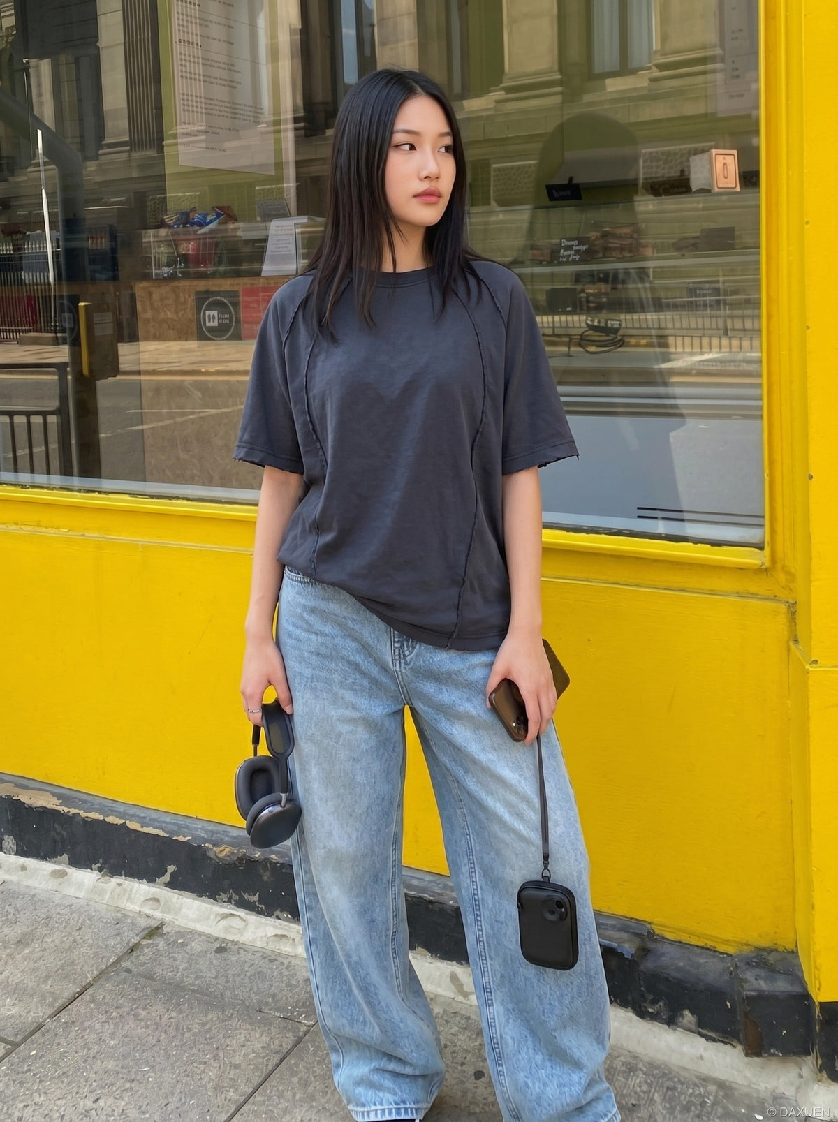 DAXUEN Deconstructed seam short sleeve t-shirt — model photo