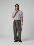 DAXUEN white diagonal knit texture quarter-zip polo shirt — model photo