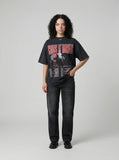 DAXUEN Distressed oversized T-shirt with band graphic — model photo