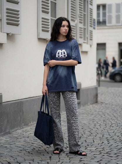 DAXUEN distressed cloud graphic oversized tee — model photo