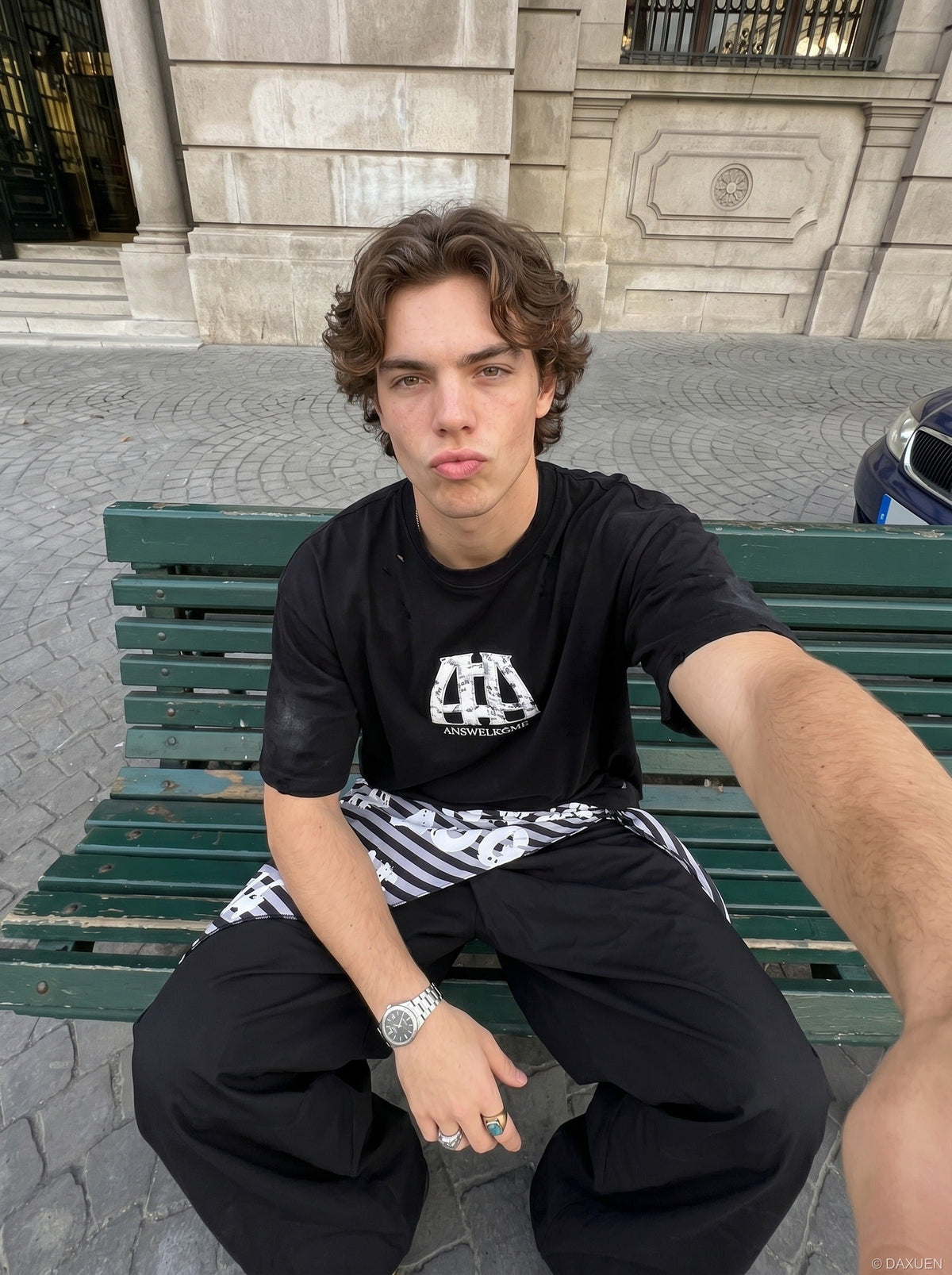DAXUEN distressed cloud graphic oversized tee — model photo