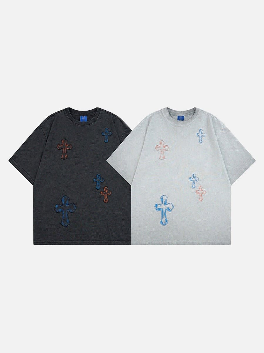 DAXUEN Distressed cross patch short-sleeved T-shirt