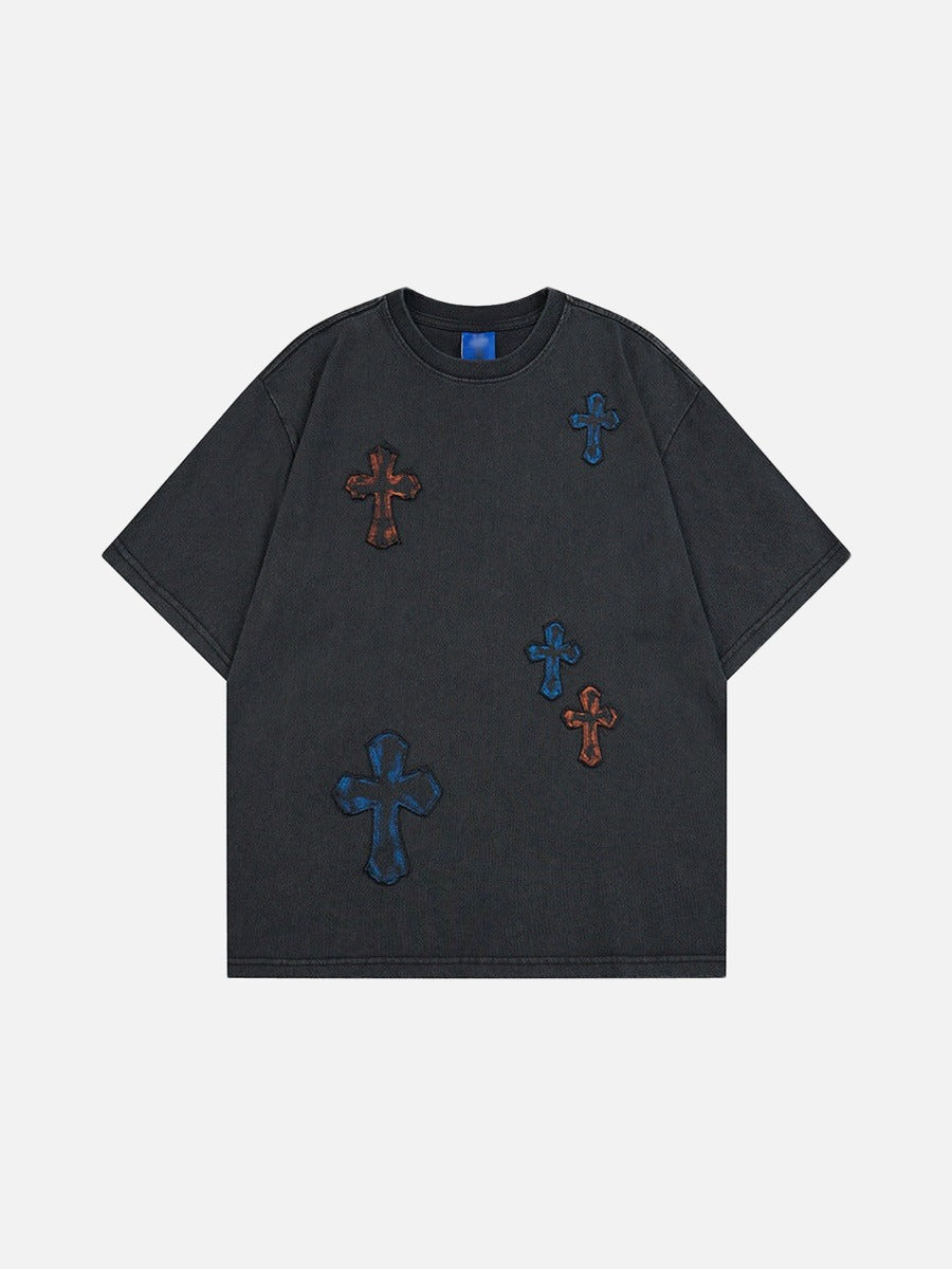 DAXUEN Distressed cross patch short-sleeved T-shirt