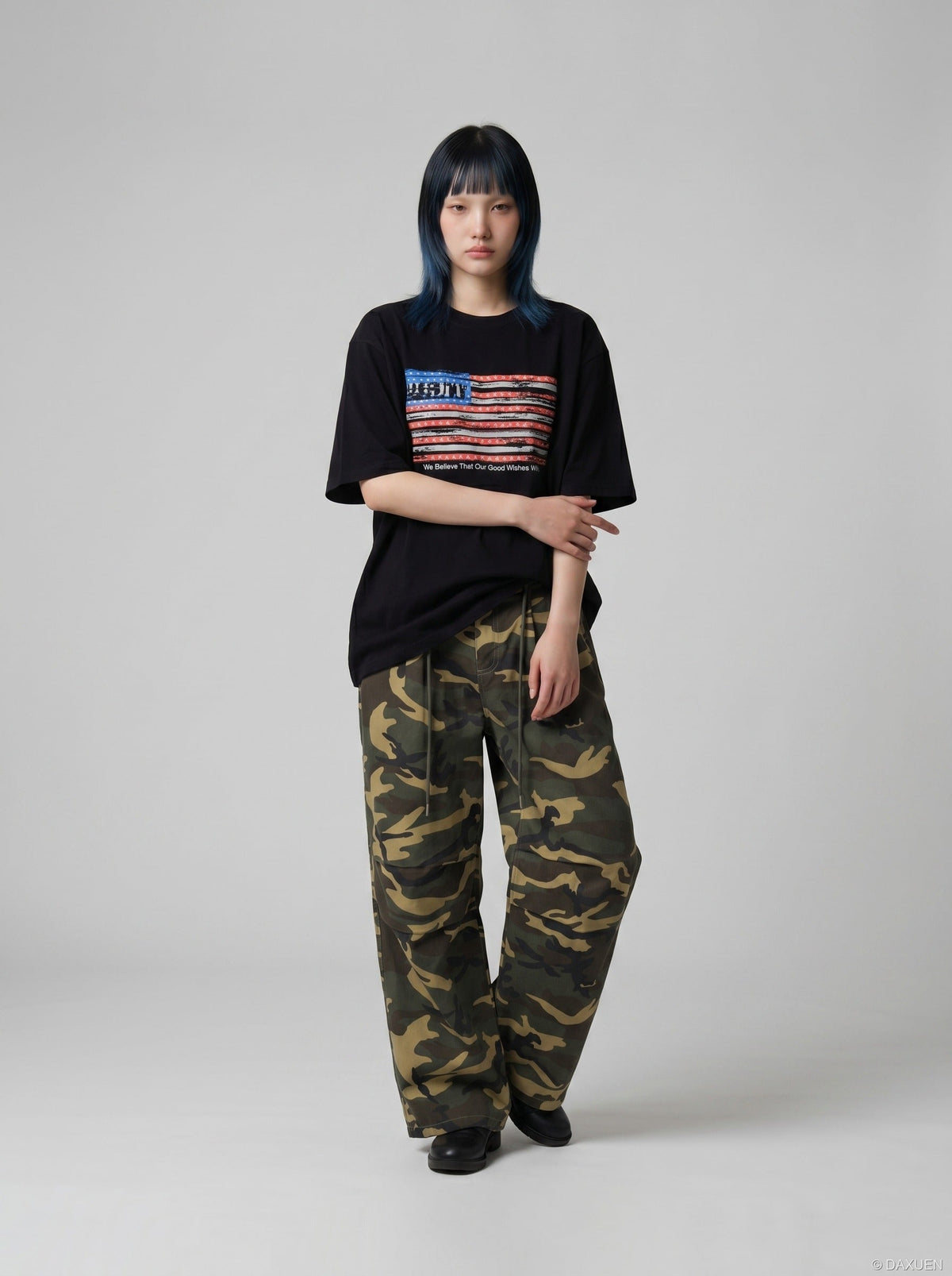 DAXUEN Distressed Flag Graphic T-Shirt | DAXUEN — model photo