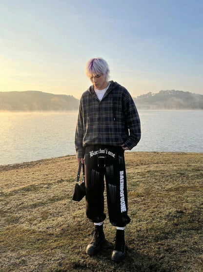 DAXUEN Distressed graffiti wide-leg sweatpants — model photo