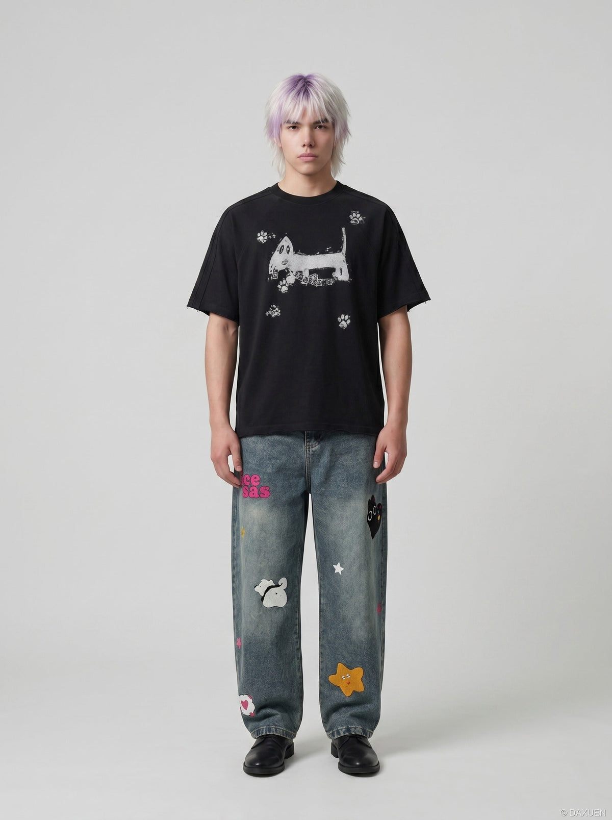 DAXUEN Distressed graphic dog print short-sleeved T-shirt — model photo