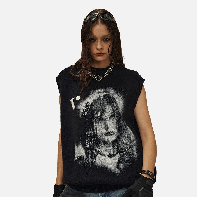 DAXUEN Sleeveless black knit vest with graphic design