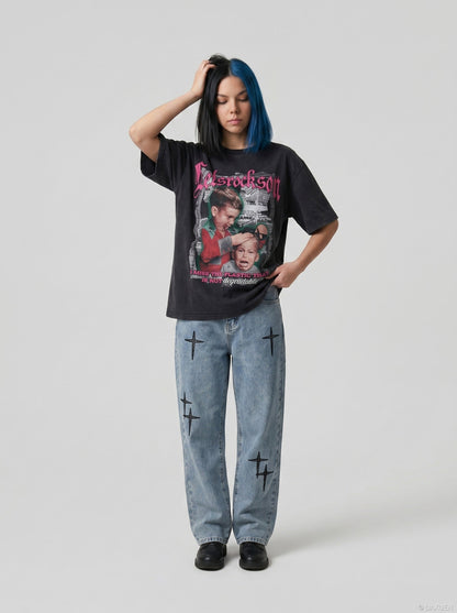 DAXUEN Distressed graphic short-sleeved T-shirt — model photo