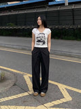 DAXUEN Distressed graphic V-neck short-sleeved t-shirt — model photo
