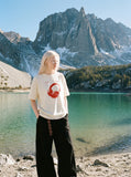 DAXUEN light grey oversized distressed red headphones graphic tee — model photo