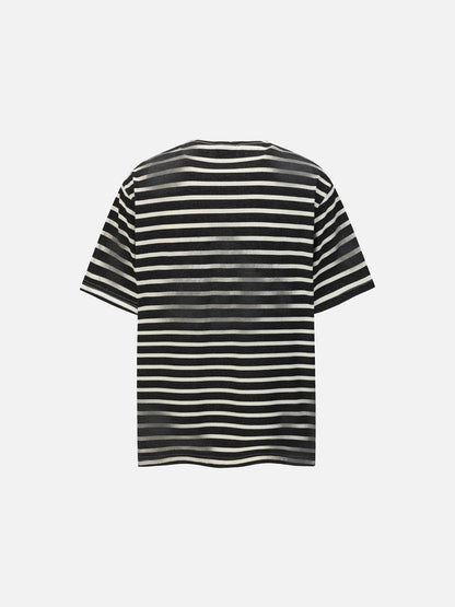 DAXUEN Distressed stripe graphic t-shirt