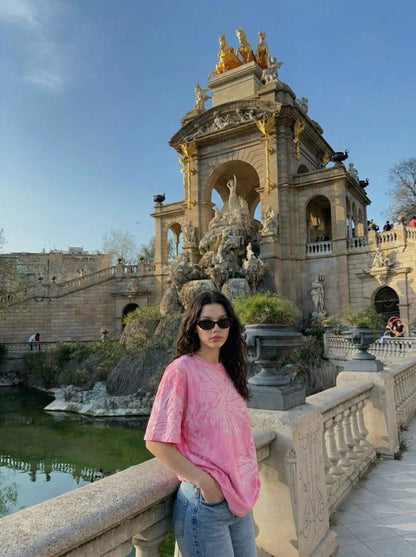 DAXUEN Distressed tie-dye oversized t-shirt — model photo