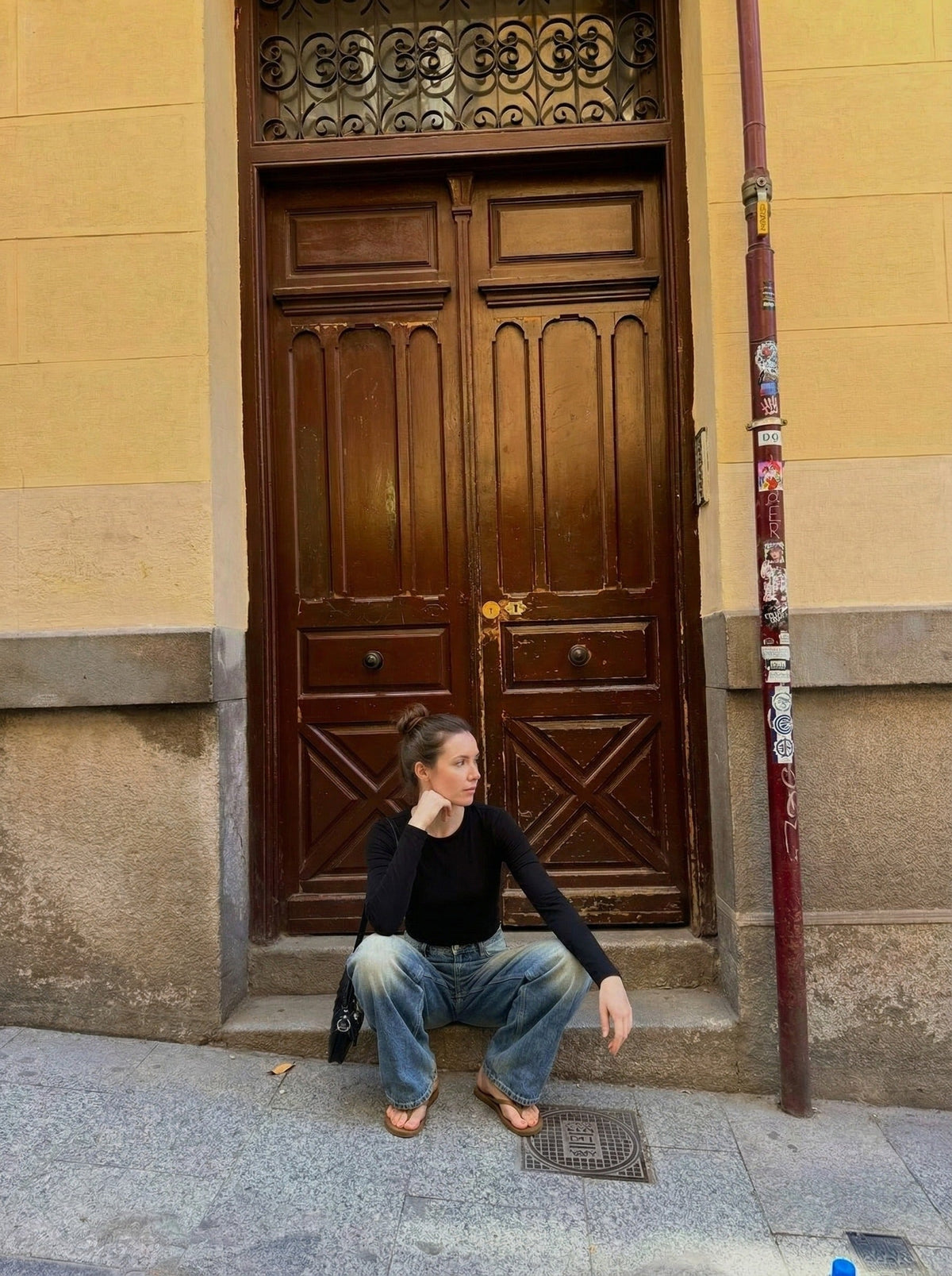 DAXUEN Distressed high-waisted wide-leg jeans in medium blue denim — model photo