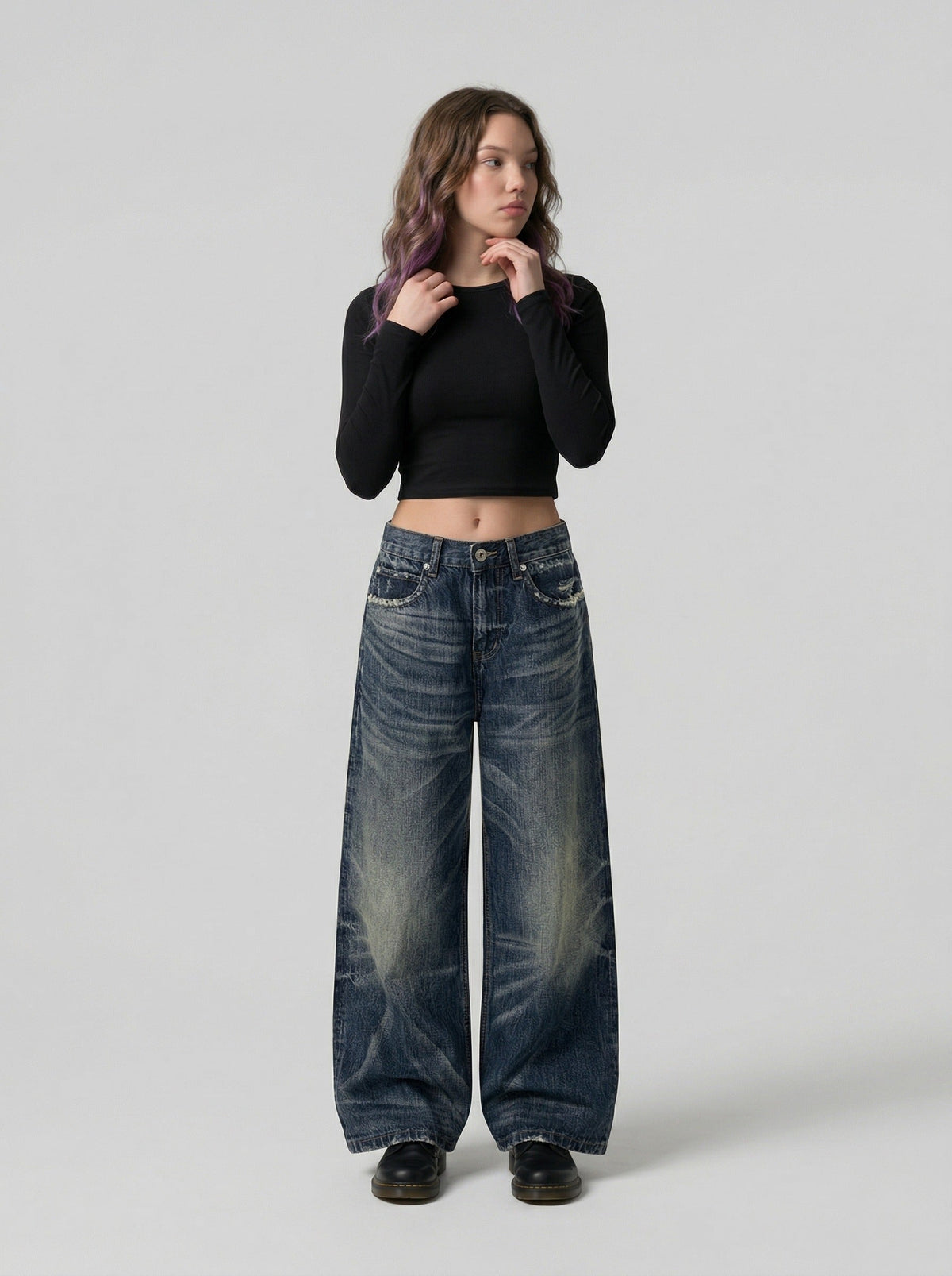 DAXUEN Distressed wide-leg jeans in dark blue wash — model photo