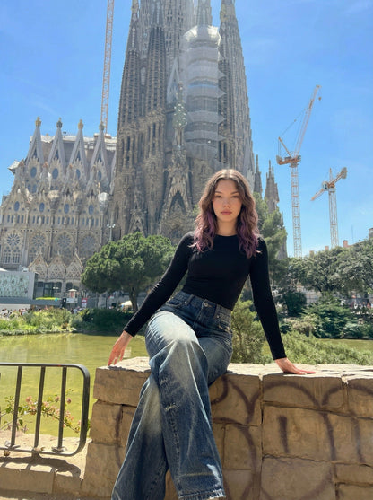 DAXUEN Distressed wide-leg jeans in dark blue wash — model photo