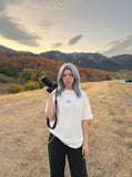 DAXUEN white oversized blue wave graphic t-shirt — model photo