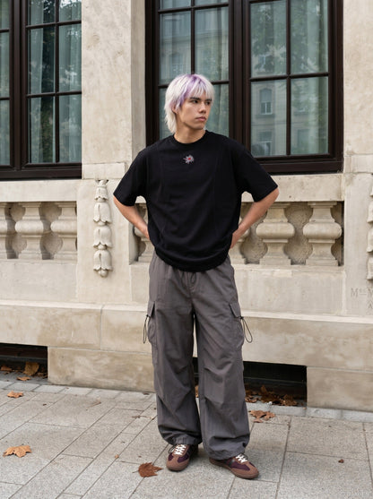 DAXUEN Oversized short-sleeved crew neck t-shirt — model photo