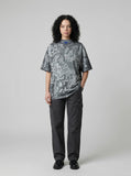 DAXUEN Graphic t-shirt with bubble-like print — model photo