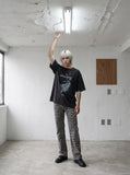 DAXUEN washed black oversized abstract graphic tee — model photo