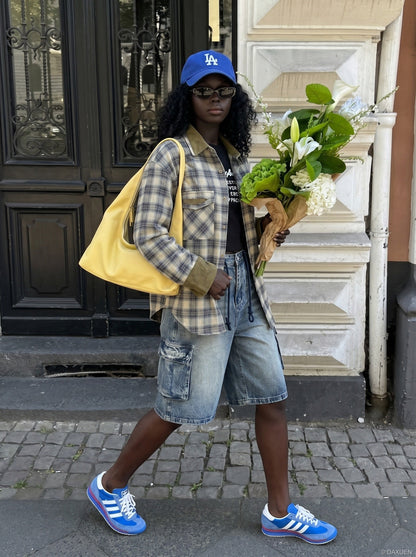 DAXUEN Faded blue wide-leg cargo shorts — model photo