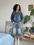 DAXUEN Faded blue wide-leg cargo shorts — model photo