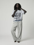 DAXUEN Faded graphic T-shirt with headshot collage print — model photo