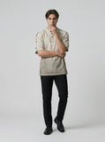 DAXUEN Men's short-sleeved Henley top with a faded effect — model photo