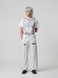 DAXUEN white T-shirt with monochrome portrait graphic — model photo