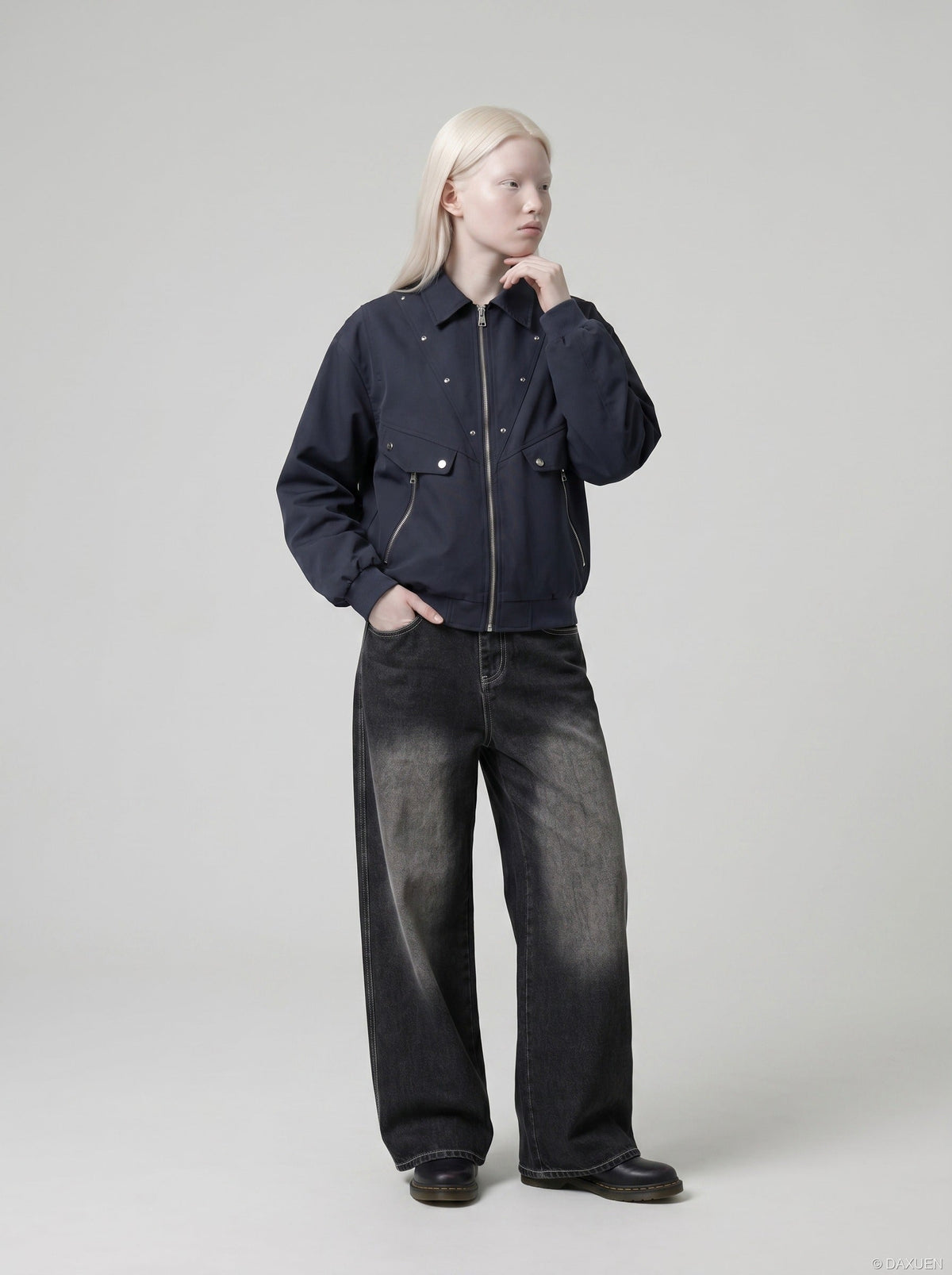 DAXUEN Faded wide-leg denim trousers with contrasting stitching — model photo