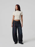 DAXUEN Women's fitted zip-up top with short sleeves — model photo