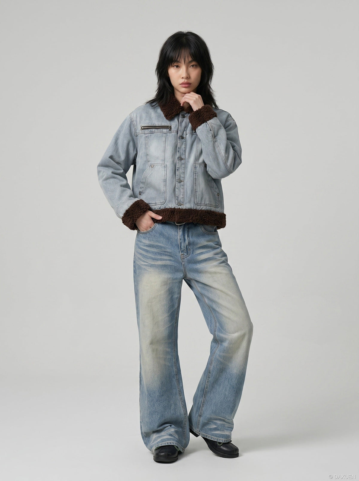 DAXUEN flared-wide-leg-denim-jeans-casual-pants — model photo