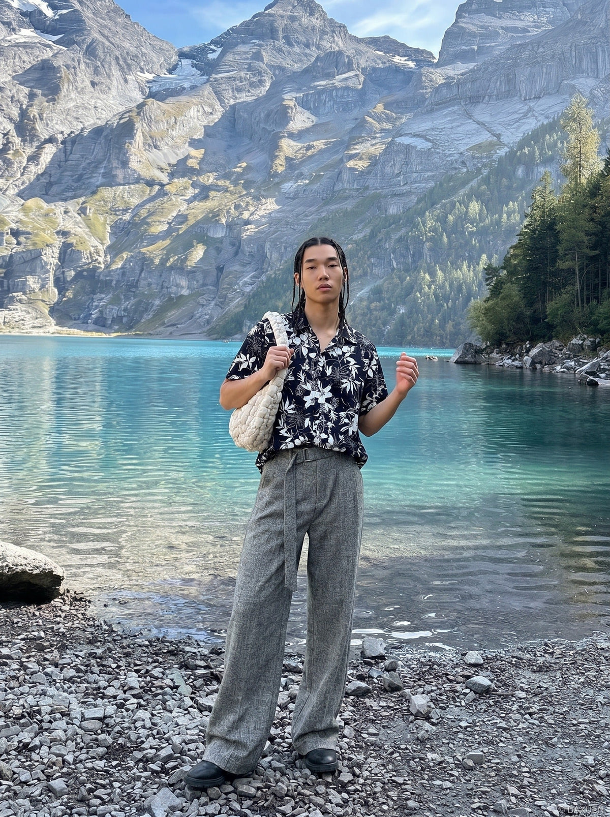 DAXUEN Short-sleeved floral print button-up shirt — model photo