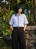 DAXUEN Men's short-sleeved button-up shirt with stripes — model photo