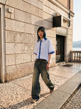 DAXUEN Men's short-sleeved button-up shirt with stripes — model photo