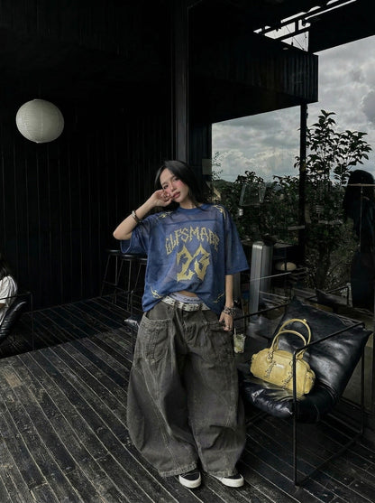 DAXUEN Oversized mesh jersey T-shirt with gothic graphics — model photo