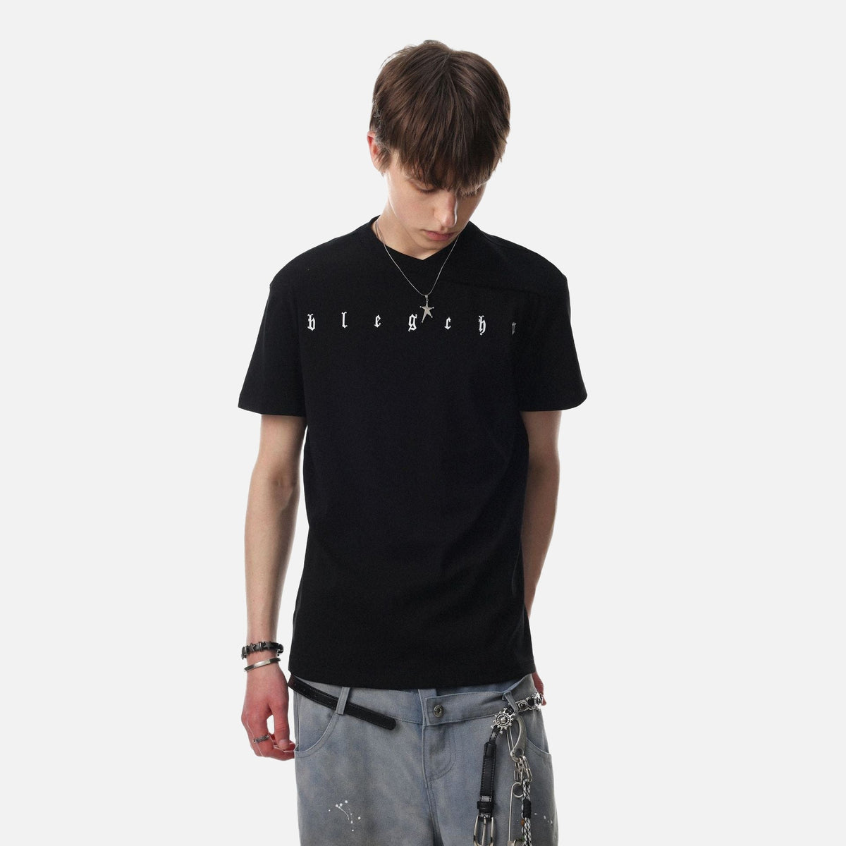 DAXUEN Gothic letter graphic short-sleeved t-shirt