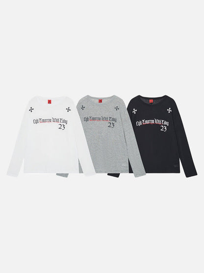 DAXUEN Gothic text long sleeve t-shirt