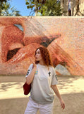 DAXUEN Gradient distressed graphic T-shirt — model photo