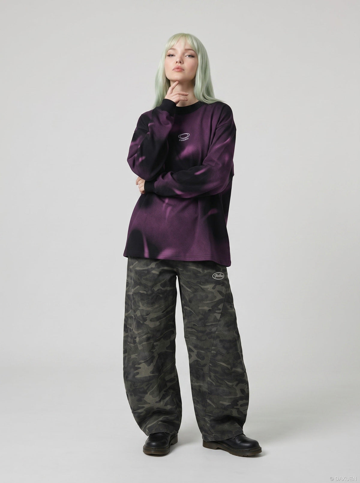 DAXUEN Black and purple gradient oversized long sleeve tee — model photo