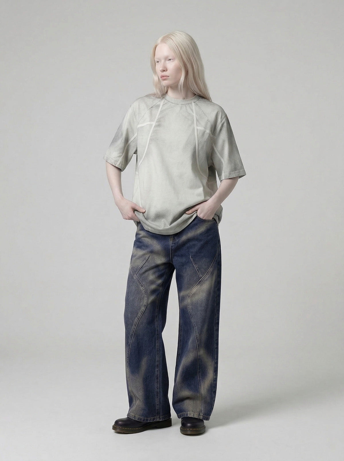 DAXUEN Short-sleeved gradient panel T-shirt with contrast trim — model photo