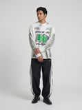 DAXUEN Gradient racing graphic long sleeve t-shirt — model photo