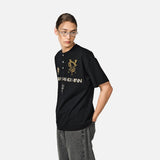 DAXUEN Graphic raglan t-shirt with distressed print — model photo