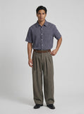 DAXUEN Loose-fitting short sleeve button-up shirt with grid pattern — model photo