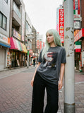 DAXUEN washed charcoal grey grunge lips and hand graphic t-shirt — model photo