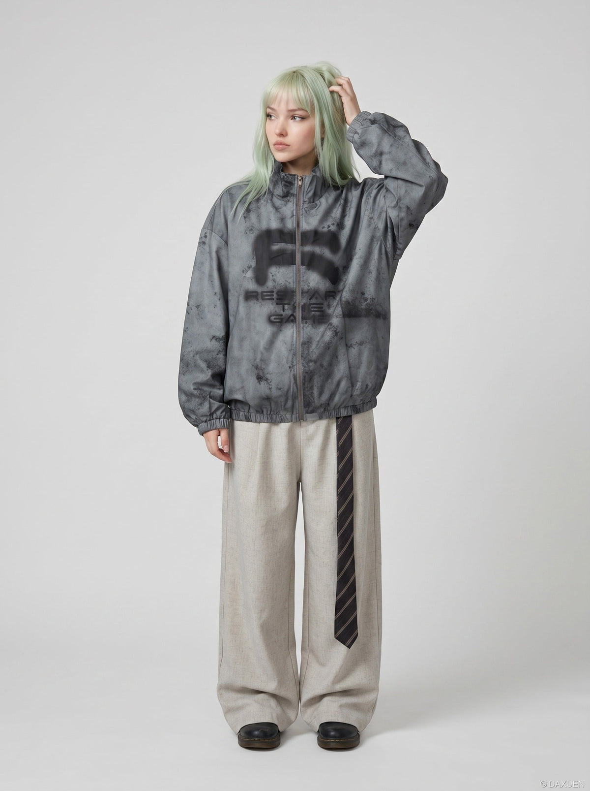 DAXUEN Oversized full-zip jacket with distressed grey pattern — model photo